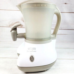 Back To Basics Cocoa Latte Hot Drink Maker with Dispenser Spout Model CM300W